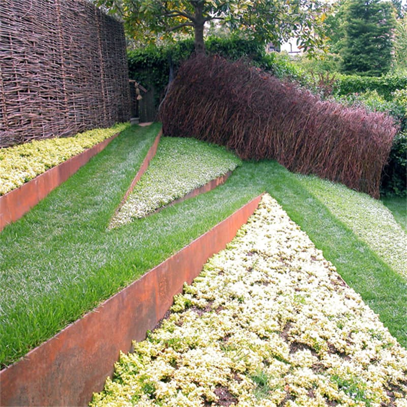 Nostalgia Garden Metal Edging Ideas