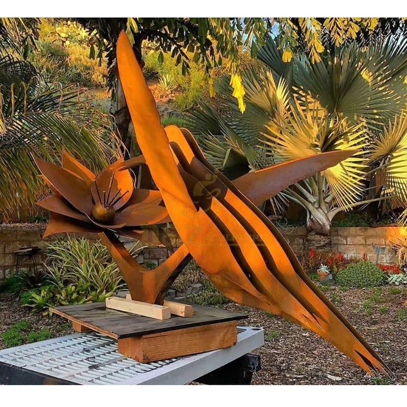 Industrial Landscape Rustic Garden Ornaments Factory
