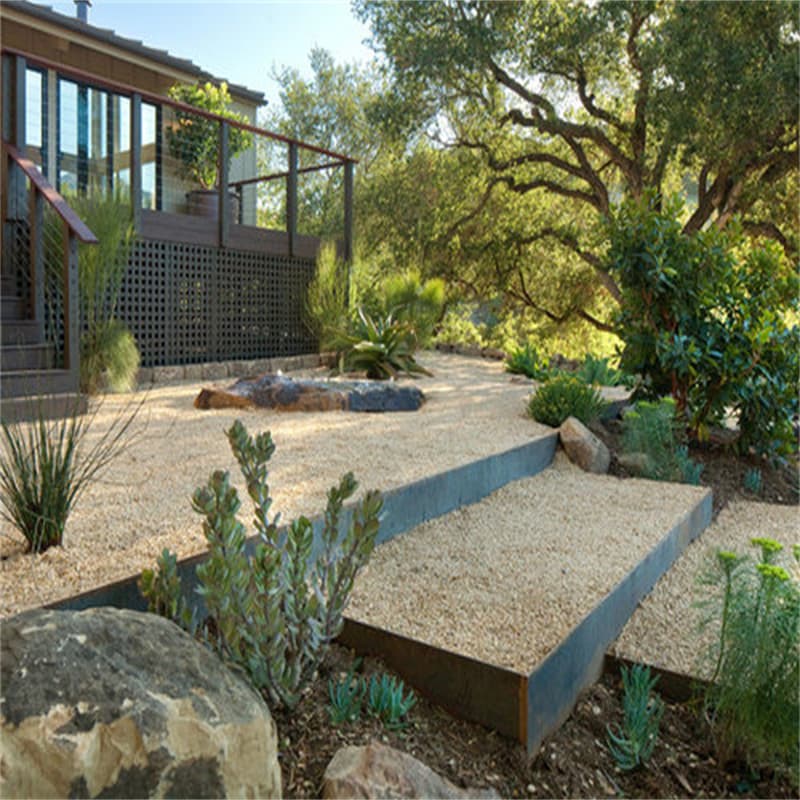 Customized Steel Garden Edging Ideas
